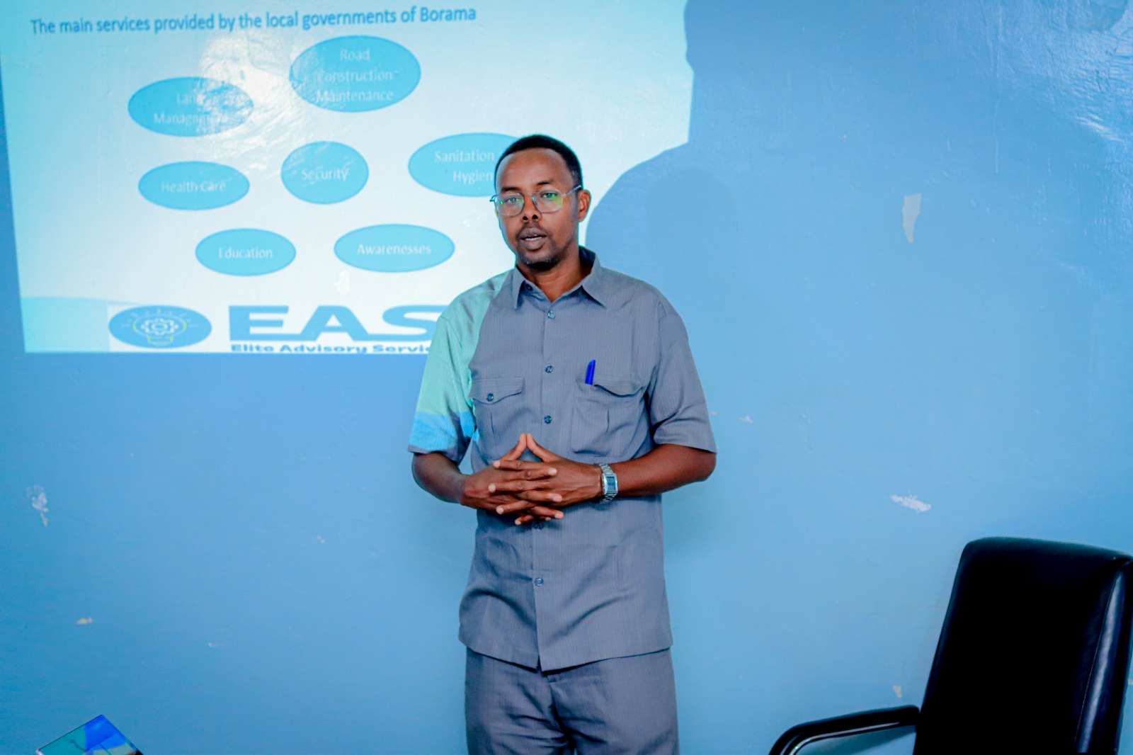 Session on the main services provided by the local governments of Borama